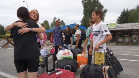 Главные новости Украины 26 августа: авиакатастрофа в Житомирской области и 
возвращение детей с ВОТ - 285x160