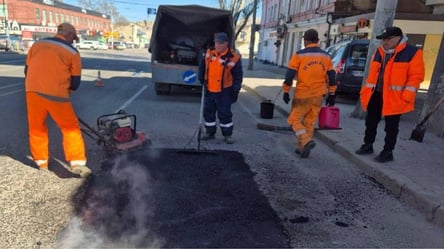 Проїзд Одесою ускладнено: ремонт доріг і тротуарів - 285x160