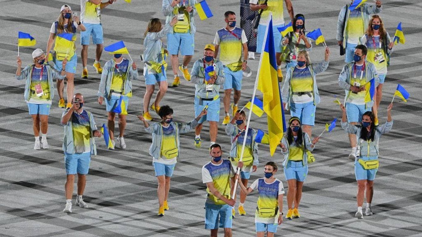 Олимпийские игры-2020 - выход Украины на церемонии открытия. Фото