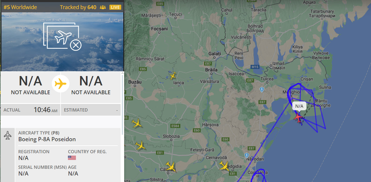 Американська авіація у небі над Чорним морем — яка мета - фото 1