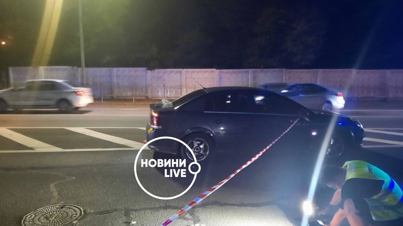 ДТП в Киеве водитель Opel сбил девушку - 28 июля