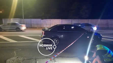 Шла на "зеленый" свет: в Киеве водитель Opel на бешеной скорости сбил девушку и протащил 20 метров. Фото - 285x160