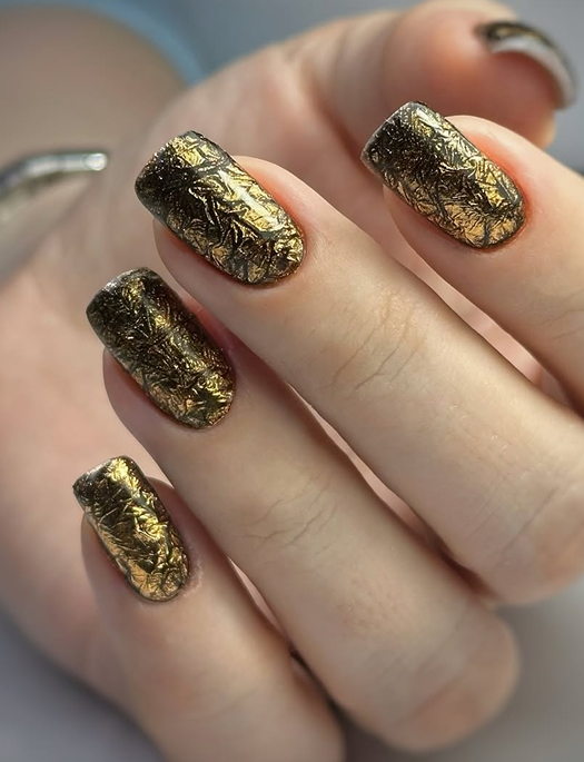 З яким манікюром зустрічати Новий рік