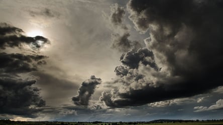 Жарко, облачно и с дождями: какой будет погода 1 августа в Украине - 285x160