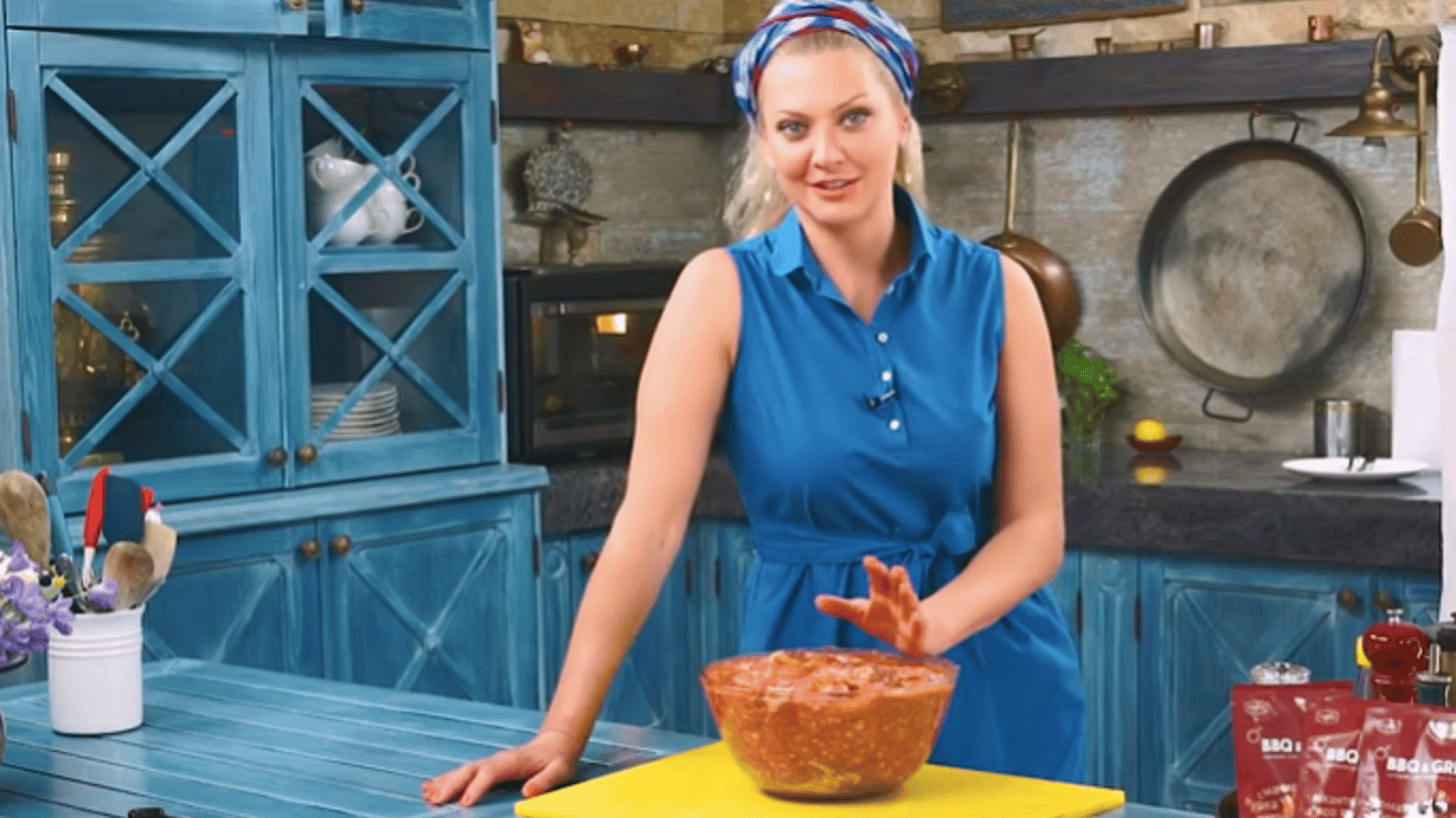 Рецепт соковитого шашлику: Тетяна Литвинова розповіла рецепт