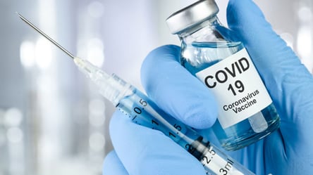 Щеплення від COVID-19: у МОЗ відповіли, чи можливий недопуск невакцинованих до роботи - 285x160