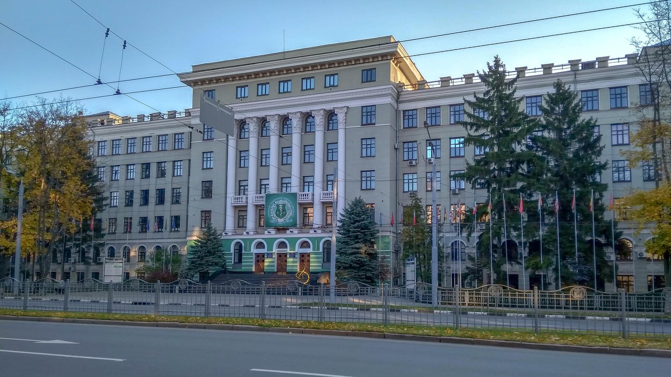 В Харьковском национальном медицинском университете призывают работников вакцинироваться - подробности