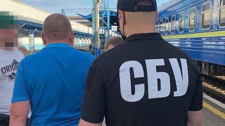 В Киеве задержали экс-чиновника "Укрзализныци", который почти 1 млн гривен вывел "в тень" - 285x160