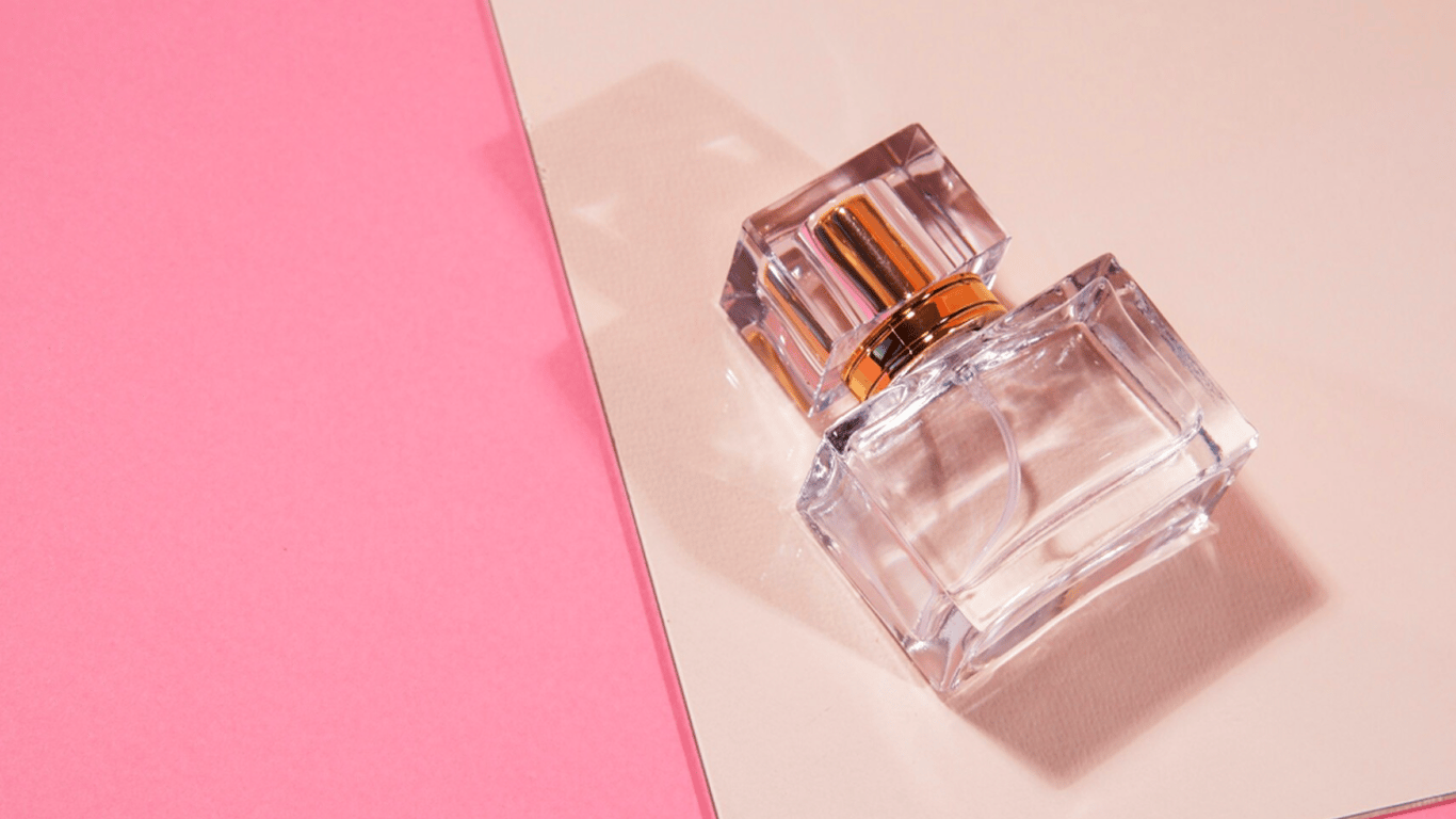 Trending fall perfumes 2025 — elegant, long-lasting, and uniquely you