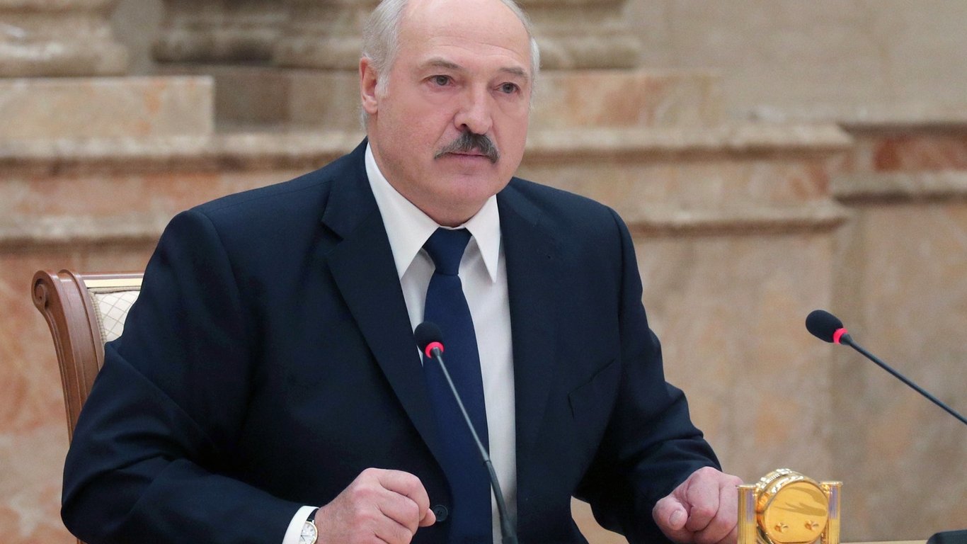 Лукашенко розповів, коли визнає Крим "російським"