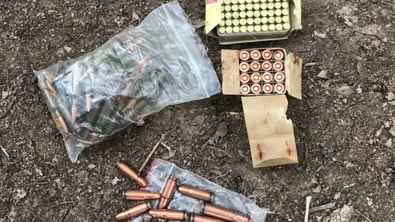 У мужчины в Харькове обнаружили боеприпасы