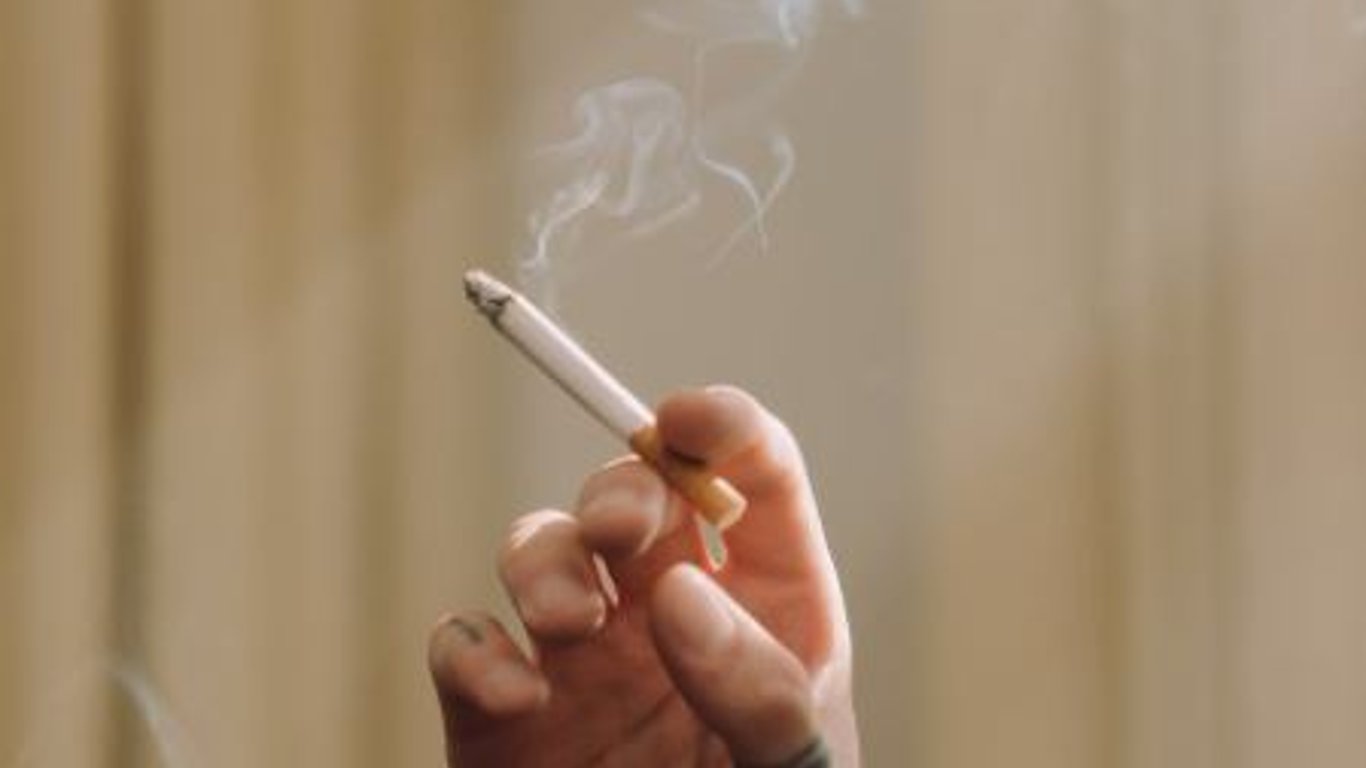 У Харківській області чоловік продавав незаконний тютюн