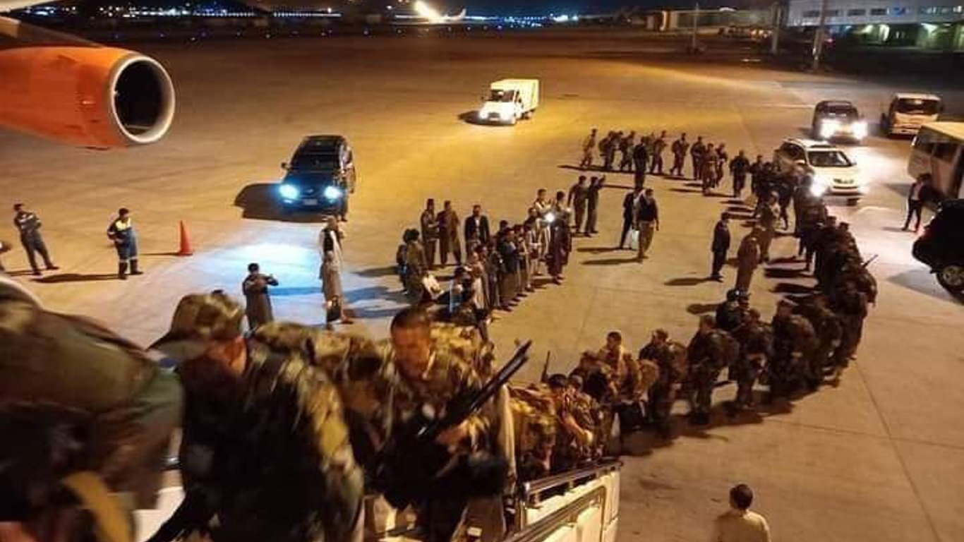 Ситуація в Афганістані: українці не можуть вилетіти додому