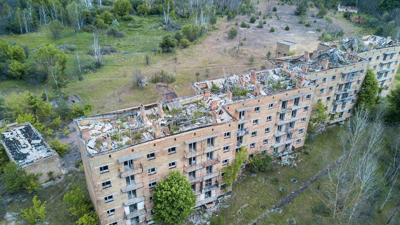 Покинутые места в Украине - ТОП-5 жутких и безлюдных руин в Украине