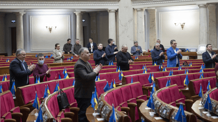 Повышение оплаты труда во внешкольных учреждениях — чего ждать - 285x160