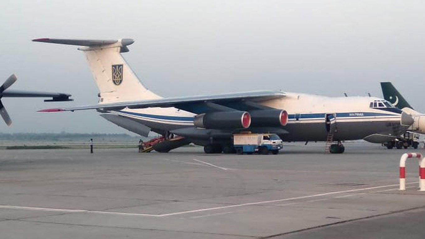 Эвакуация из Афганистана - украинский самолет вылетел из Кабула
