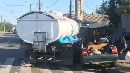 В Харькове столкнулись легковушка и грузовик, есть пострадавшие - 285x160