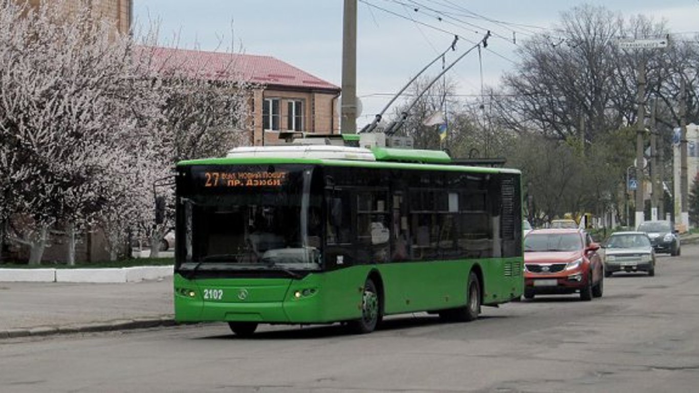 Рух транспорту по вулиці Дудинської буде обмежено