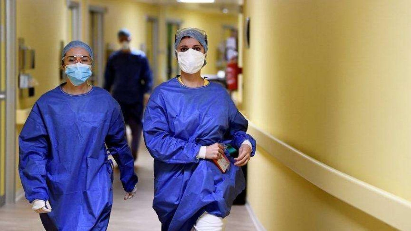 Коронавирус "Дельта" в Украине - за 2 недели число больных увеличилось втрое