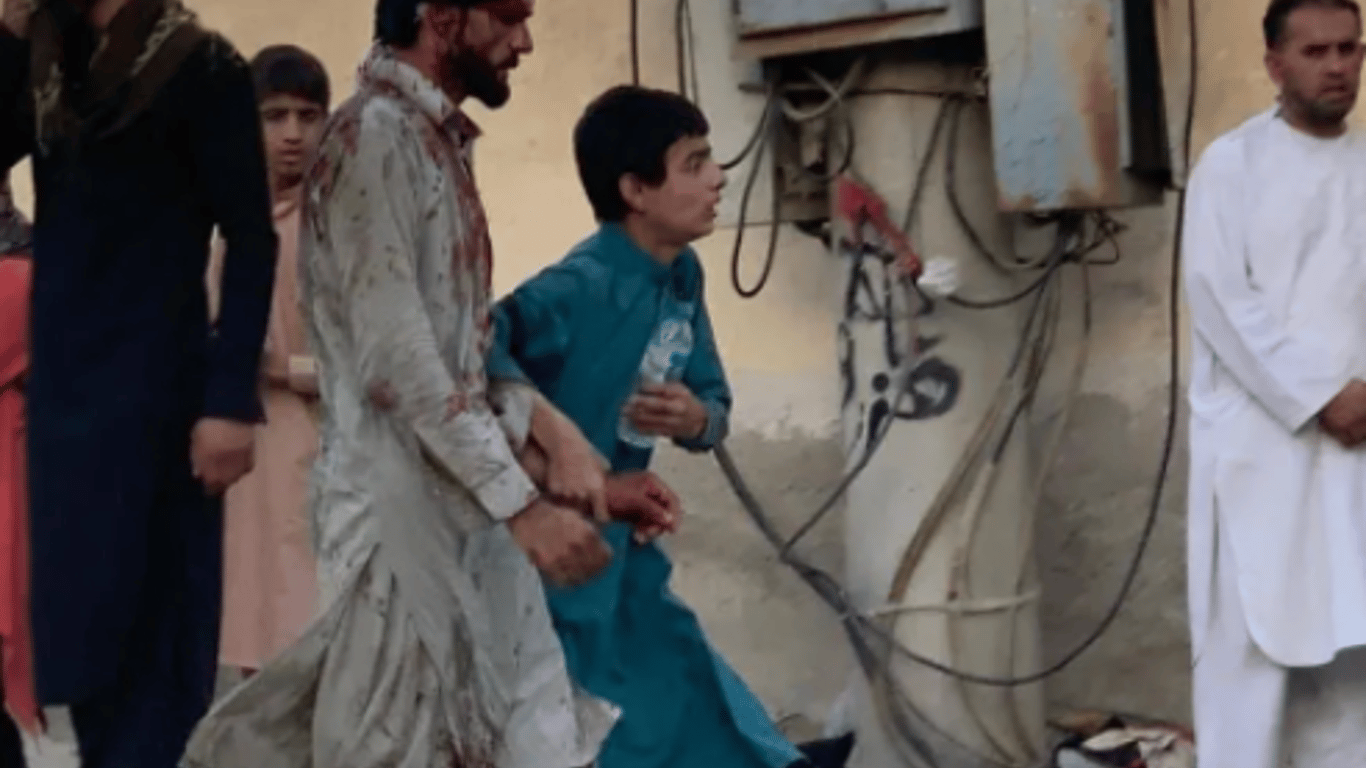 Вибухи в Кабулі 26 серпня - безліч поранених і загиблих
