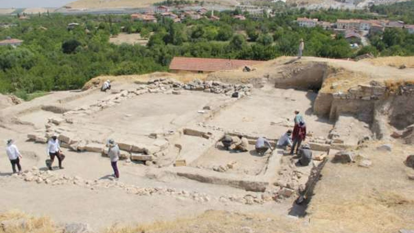 У Туреччині розкопали будинку віком більше 5 тис. років