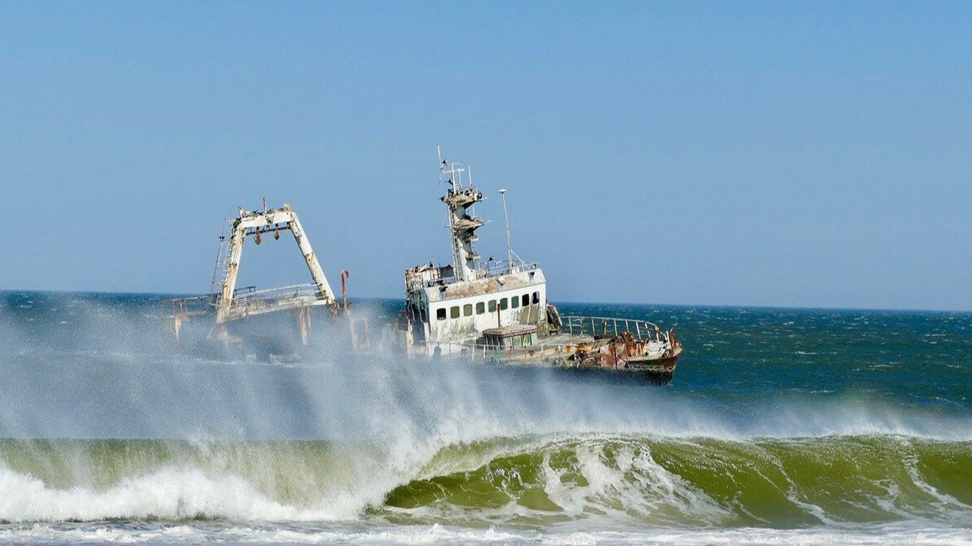 У водах Перу зіткнулися два судна - є загиблі