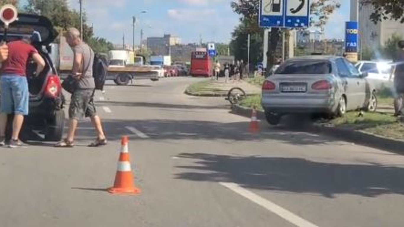 В Харькове на набережной произошло ДТП - подробности