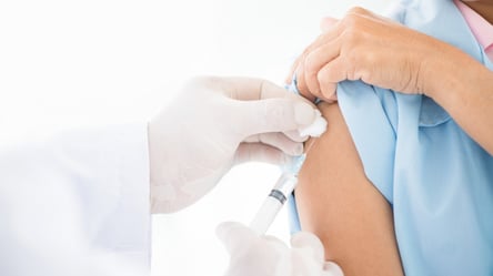 У МОЗ назвали привілеї для вакцинованих у разі запровадження локдауну - 285x160