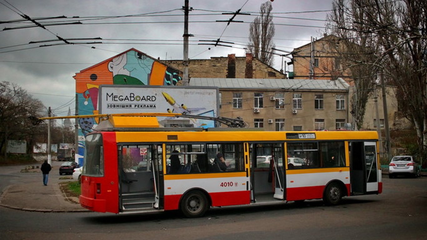 В Одессе отменили тендер на закупку электробусов