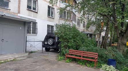 Что с ними делать? В Харькове заметили нового "героя парковки". Фото - 285x160