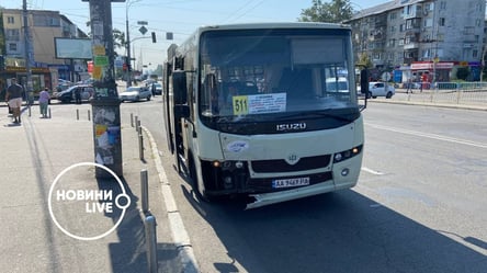 В Киве маршрутка с пассажирами попала в аварию: в салоне было 15 человек. Фото и видео - 285x160