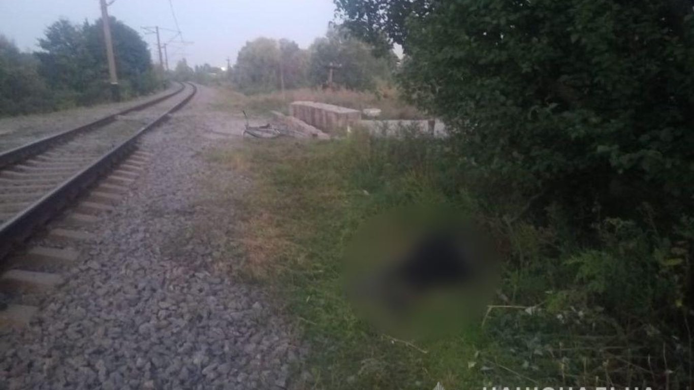 У Харківській області підліток загинув від зіткнення з поїздом