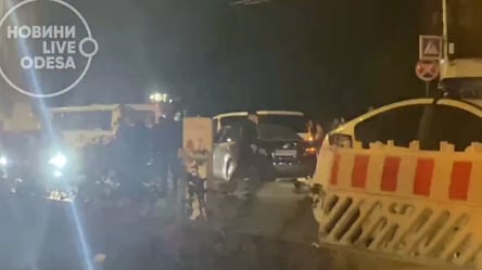 Сбит пешеход и столкновение двух автомобилей: в Одессе за вечер произошло два ДТП. Видео - 285x160
