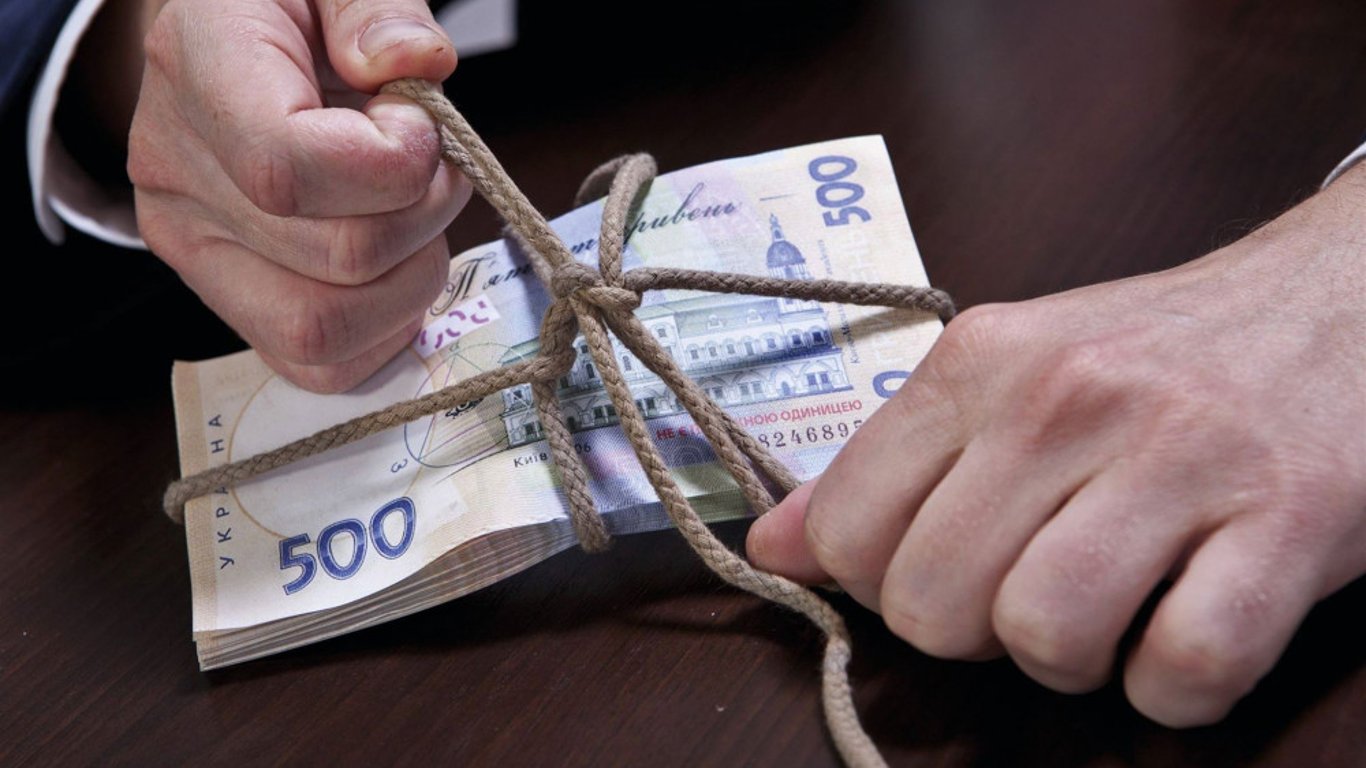 В Одесской области трое должностных лиц присвоили деньги