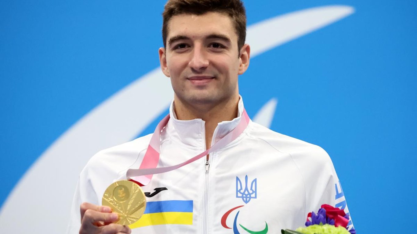 Зеленский присвоил почетное звание Максиму Крипака - харьковский паралимпиец стал Героем Украины