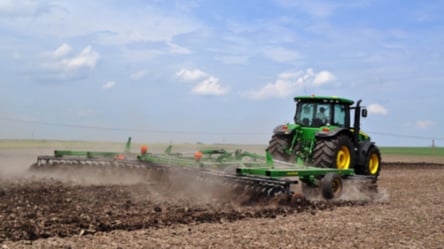 В Харьковской области уже засеяли урожай озимых на 12% - 285x160