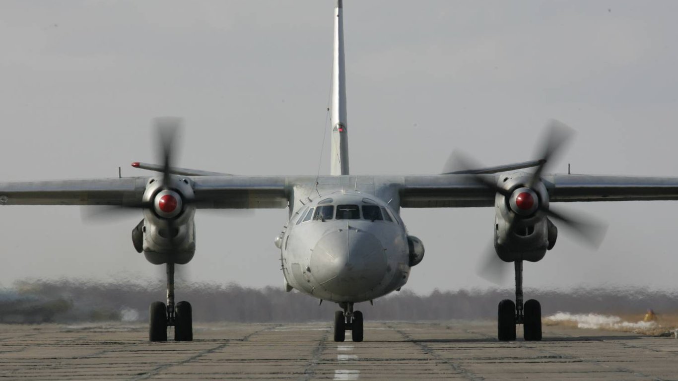 У Росії військовий літак Ан-26 зник із радарів під Хабаровськом