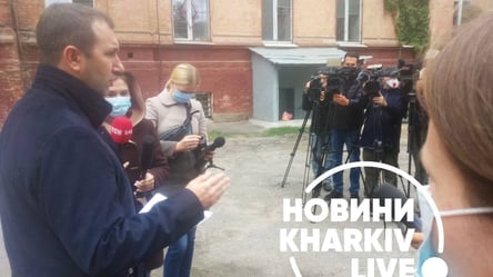 В Харькове чиновники объяснили, что в коридорах больницы делали больные пациенты на COVID-19 - 285x160