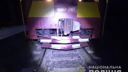 Стали известны новые подробности о травмировании мужчины поездом в Харькове - 285x160