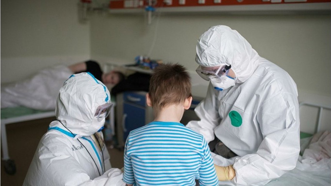 В Харькове четверо детей с коронавируса оказались в реанимации - подробности