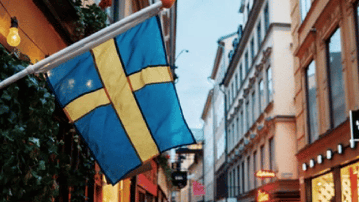 Карантин у Швеції - країна зняла майже всі карантинні обмеження