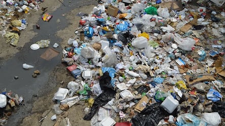 Коммунальщики обсчитали на 150 тысяч гривен жителей Харьковской области на уборке мусора - 285x160