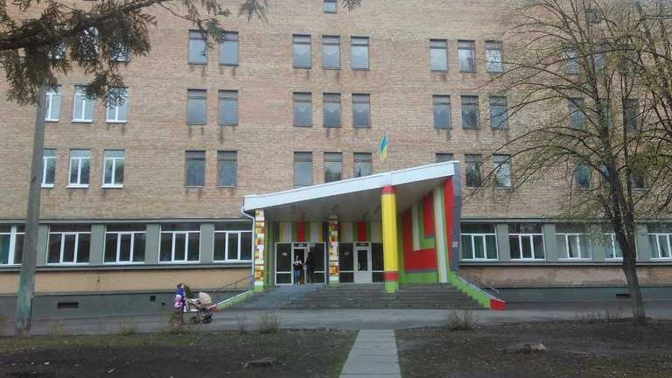 Отравления школьников в Киеве - ученик 4 класса принес опасную вещество
