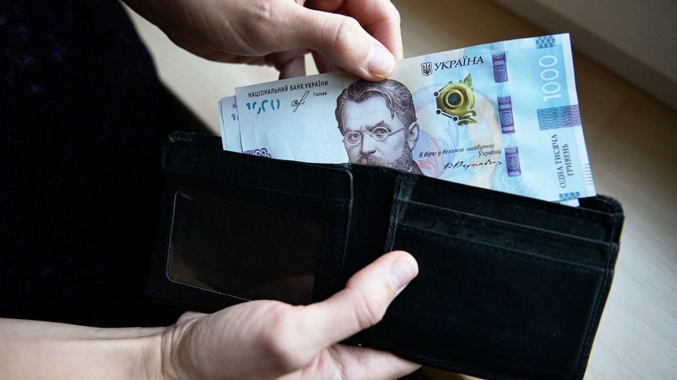 Крадіжка гаманця - в столиці почастішали випадки підрізання гаманців