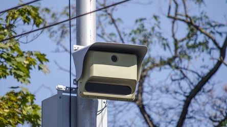 На дорогах Украины с 8 октября заработают 20 камер автофиксации нарушений ПДД: список - 285x160