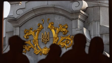 День Государственного Герба Украины — что означает трезубец - 285x160