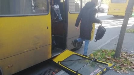 Владельца киевской маршрутки, у которой отпали двери, оштрафовали на 17 тысяч - 285x160