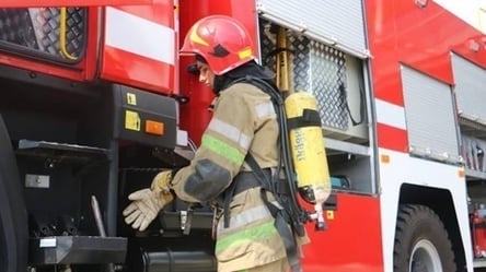 В лифте Харьковской девятиэтажки во время пожара застряла женщина - 285x160