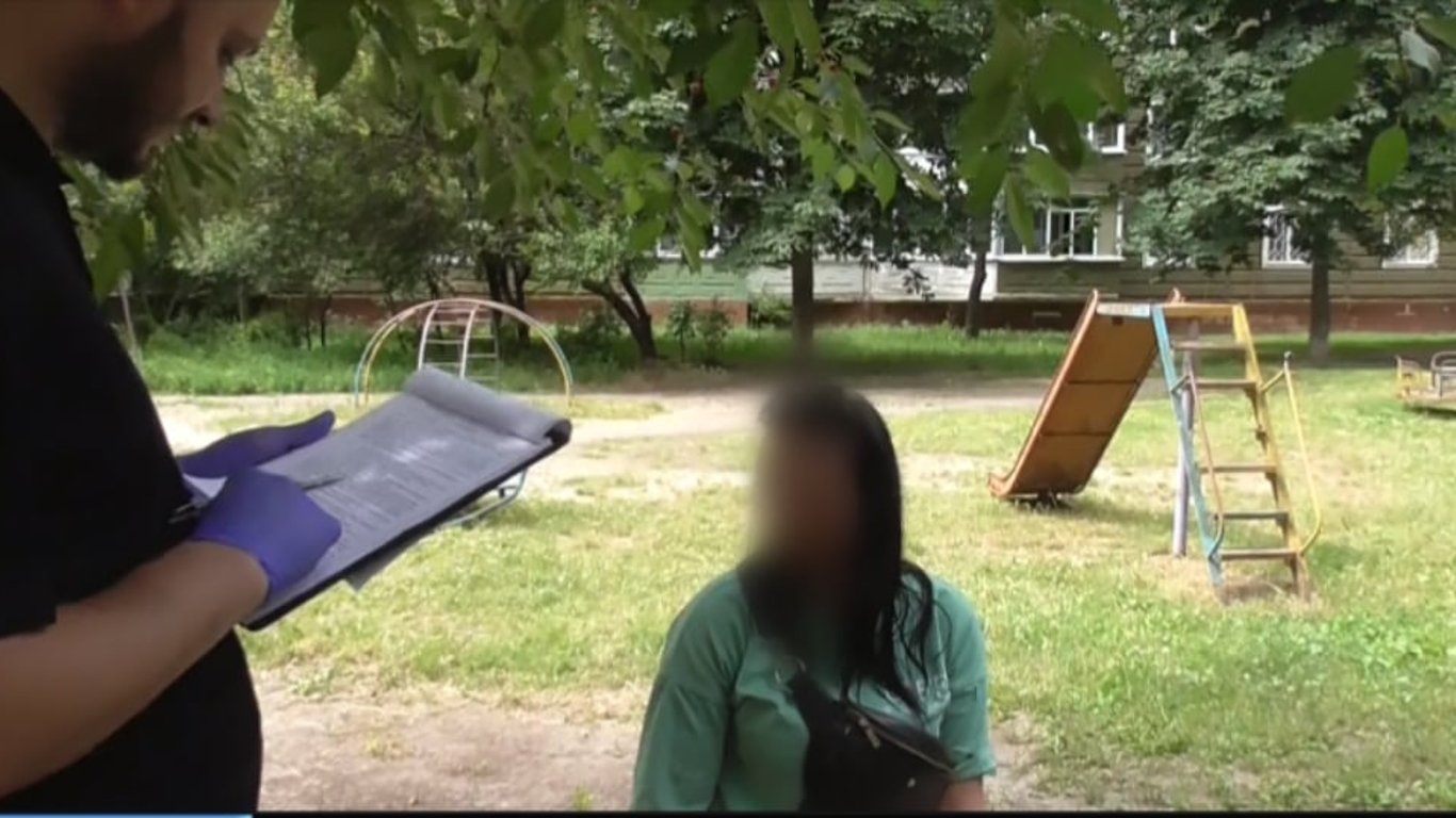 Под Киевом девушка изготовляла и сбывала запрещенные вещества - подробности