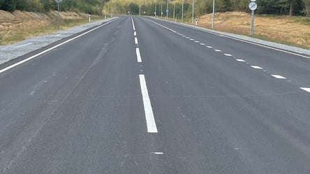 На Львівщині відремонтували та розширили дорогу біля кордону з Польщею. Фото - 285x160